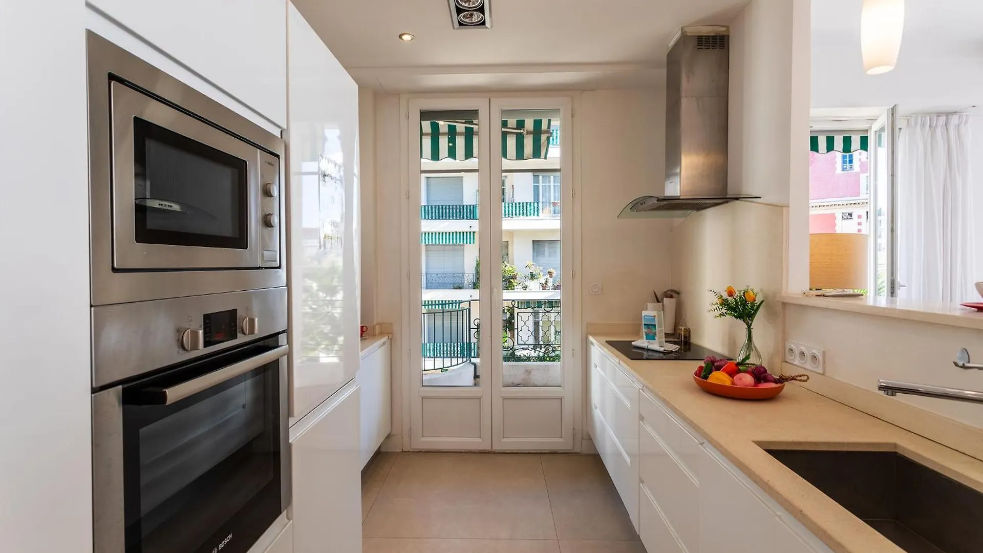 Metropole Ap4113 Nice, By Riviera Holiday Homes Apartment