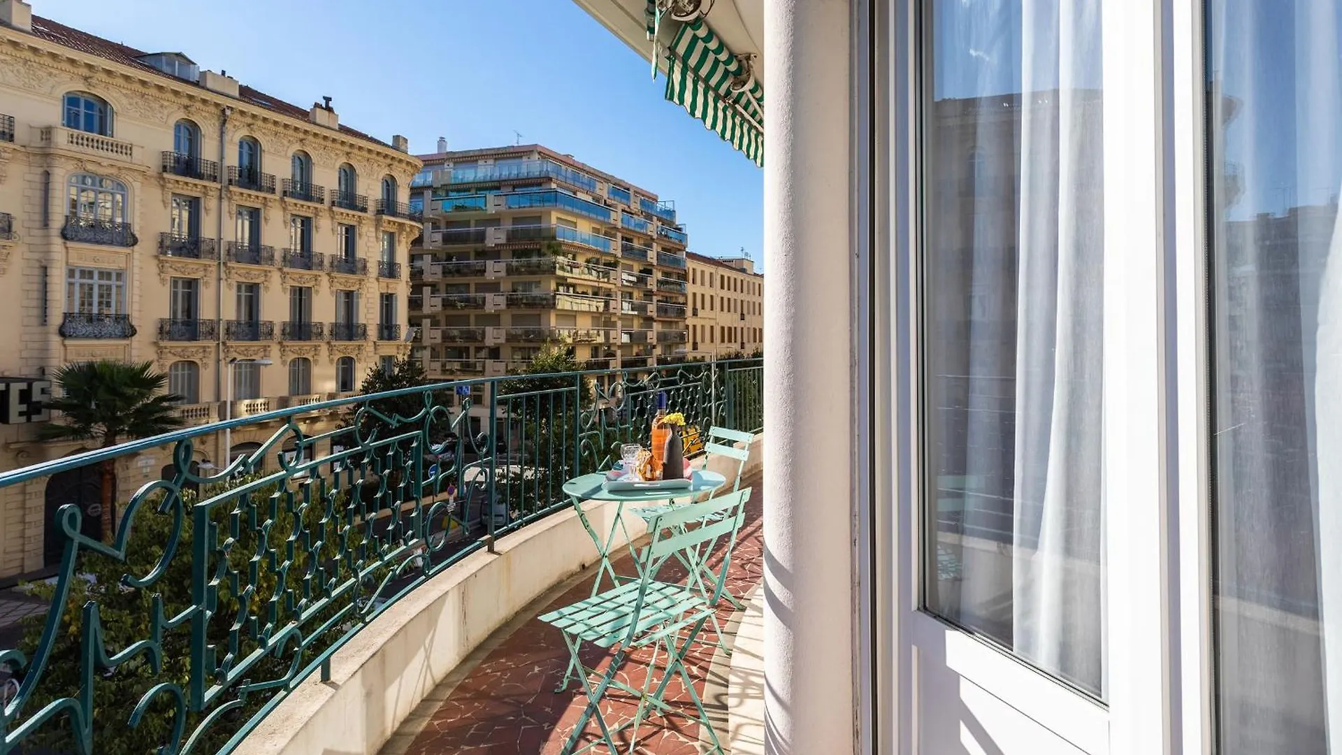 Metropole Ap4113 Nice, By Riviera Holiday Homes France